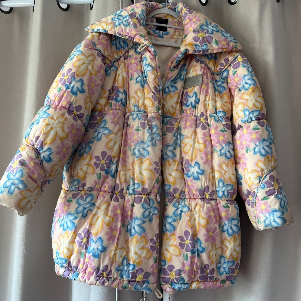 Neith Nyer And DDP  Oversize Pastel Floral Puffa Jacket